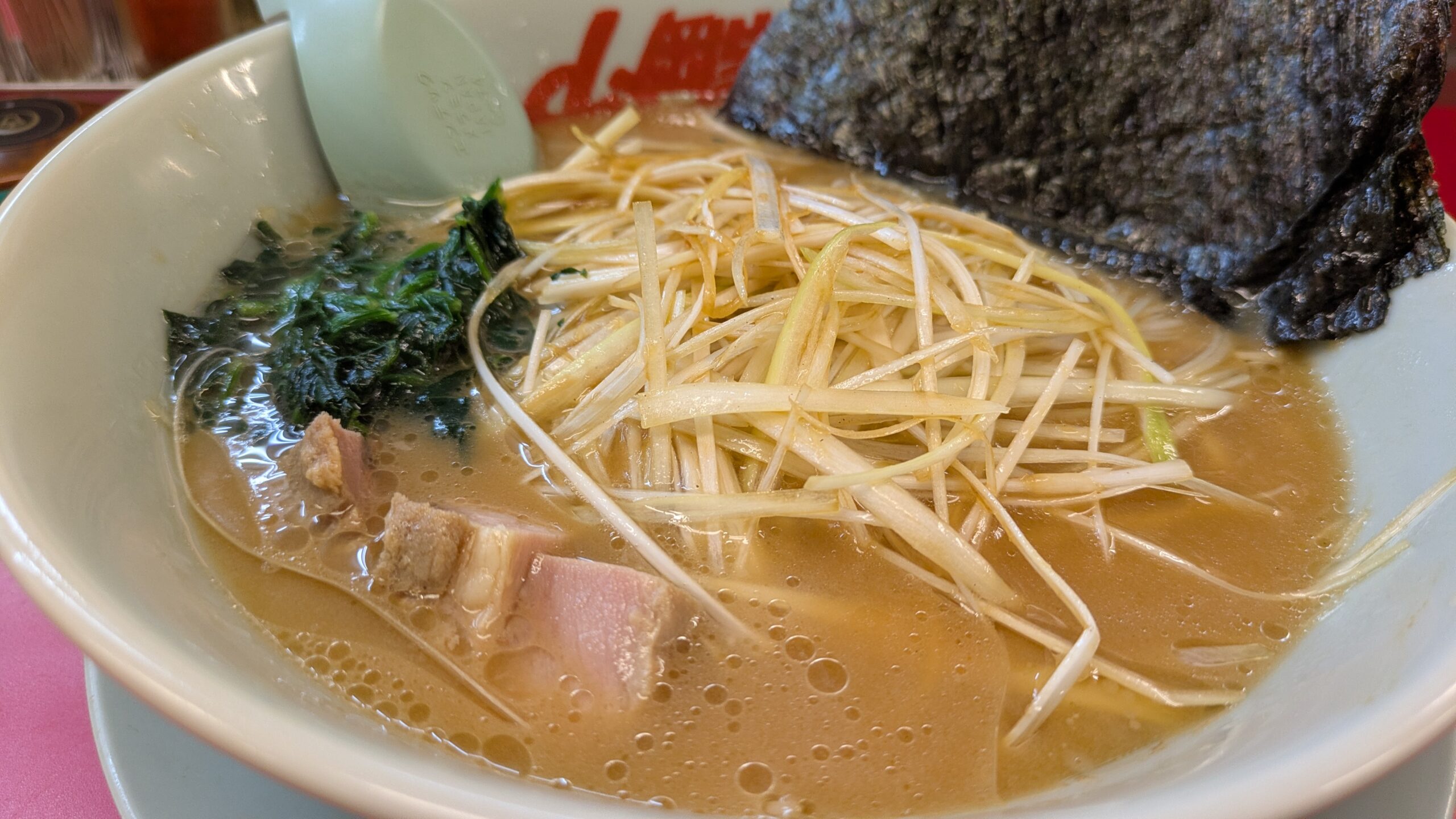 山岡家の醬油ネギラーメン